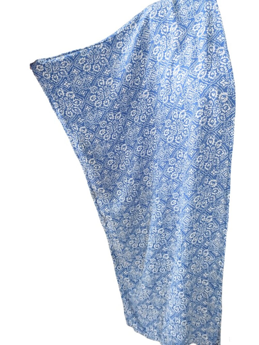 FOREVER 21 Blue & White Paisley Medallion Boho Kimono Cardigan - Size Medium - Picture 2 of 3